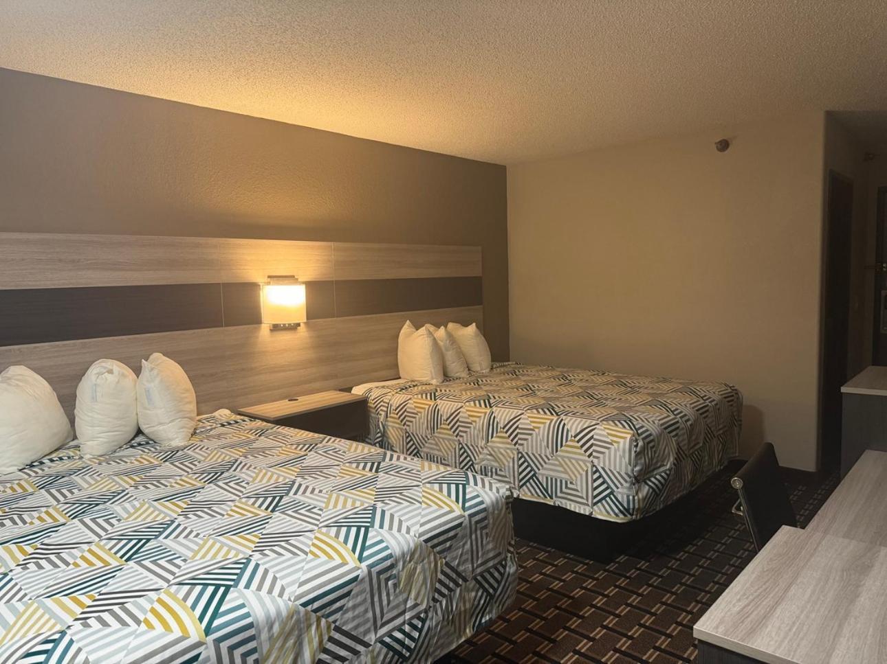 6 North Sioux City, Sd I 29 North Hotel North Sioux City